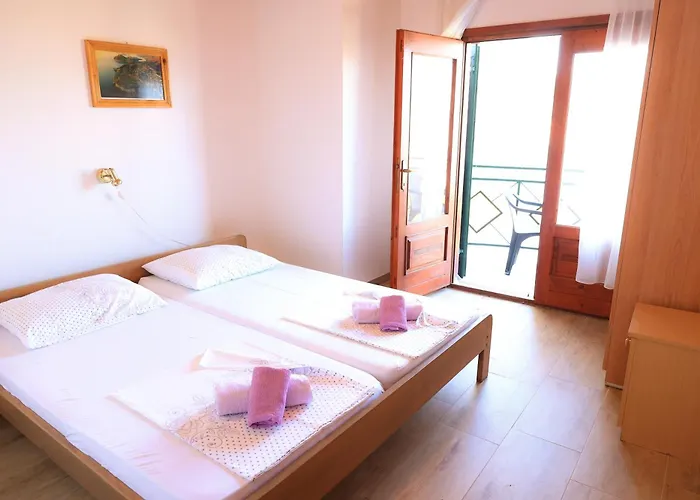 Ivandic 穆泰尔岛